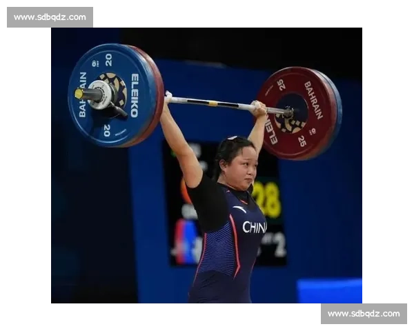 16 岁张可依 13 秒 51 夺冠!亚青会双破纪录的跨栏新星 16 岁张可依 13 秒 51 夺冠!亚青会双破纪录的跨栏新星